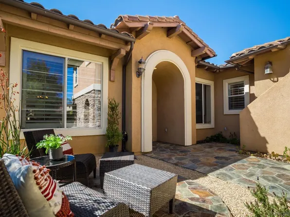 1668 Fisherman Dr, Carlsbad, CA 92011