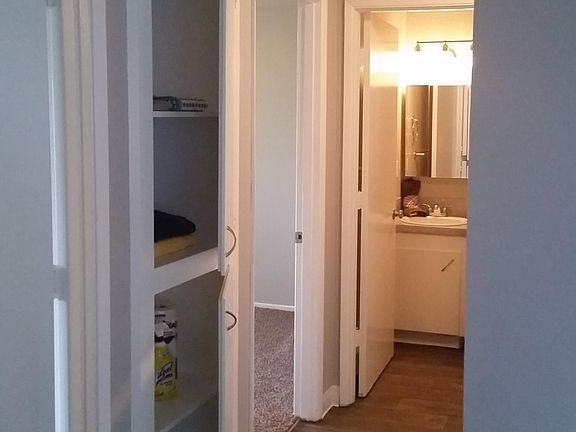 5th image of 1535 Ash St