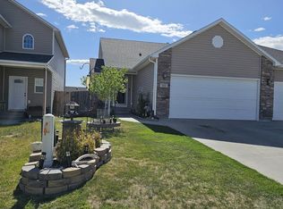 311 Southern View Dr, Cheyenne, WY 82007