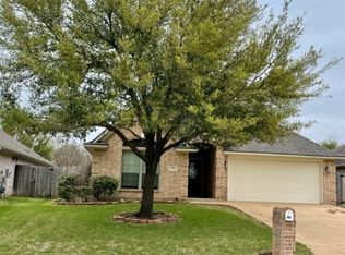 138 Walcourt Loop, College Station, TX 77845