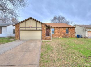 9133 E Oklahoma St, Tulsa, OK 74115