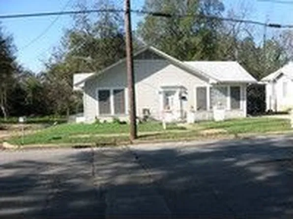 511 S Washington St, Magnolia, AR 71753