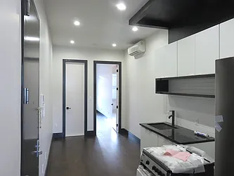 Rented by Rennit Inc.