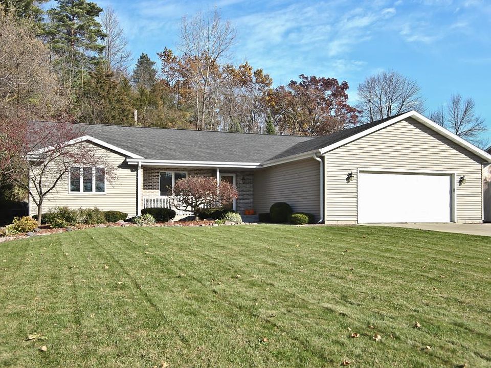 120 Tennies Dr, Slinger, WI 53086 Zillow