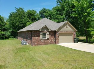 1918 W Reno St, Collinsville, OK 74021