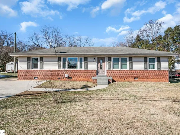 207 E Marion Rd, Greenville, SC 29617