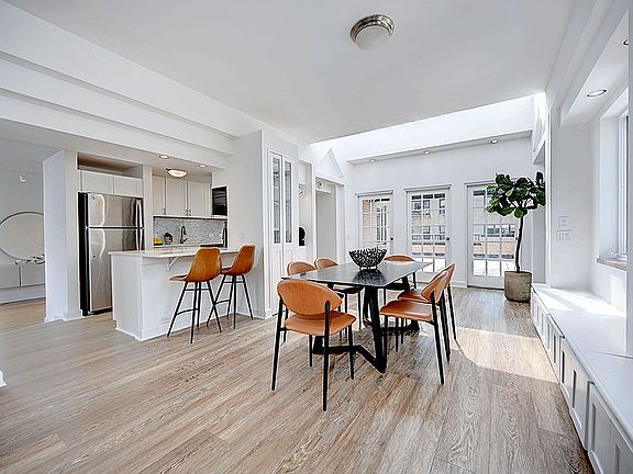 5th image of 420 E 80th St #13A