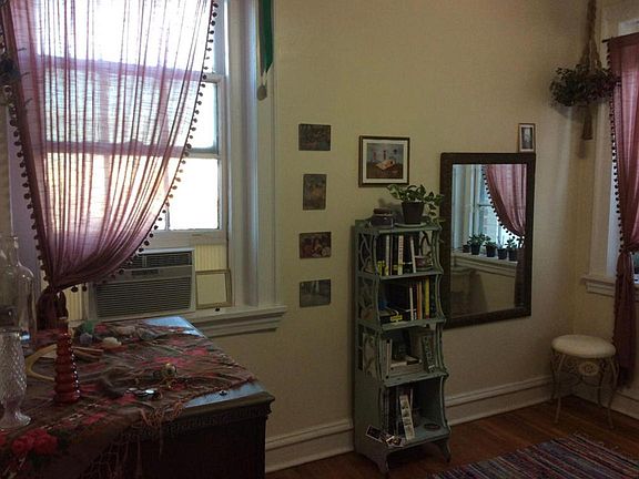 5th image of 3000 Monument Ave