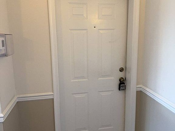 2nd image of 1974 Scotts Crossing Way APT 202