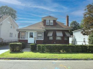 130 Adams St, Stratford, CT 06615
