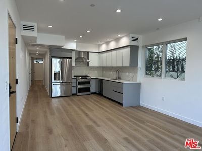 9842 Vidor Dr #101, Los Angeles, CA, 90035