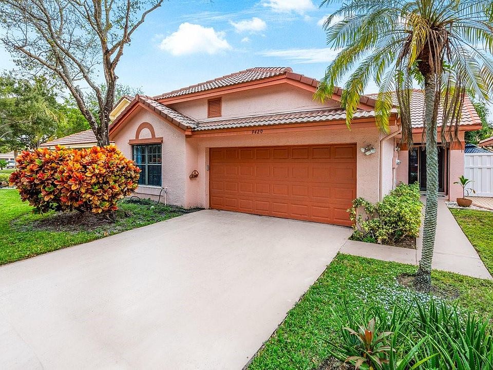 1st image of 9420 NW 18th Manor