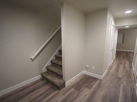 4th image of 338 Nelly Ln