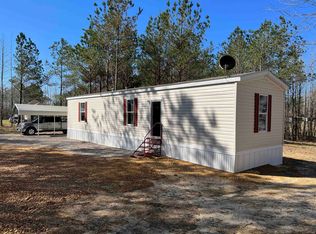 52 Crumby Ln, Michie, TN 38357