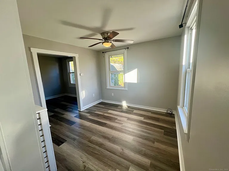 8 Burgeville Ct — Photo 4