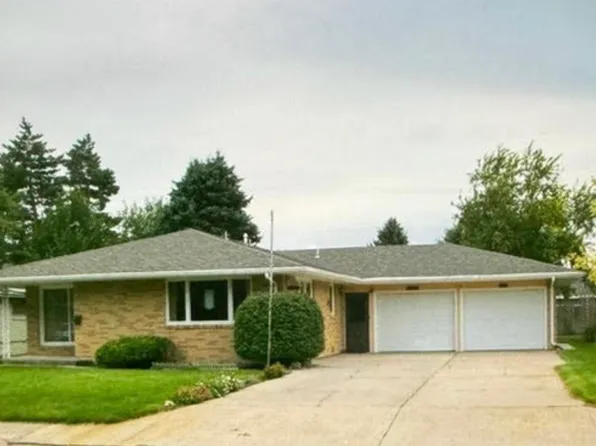 918 Grande Ave., North Platte, NE 69101