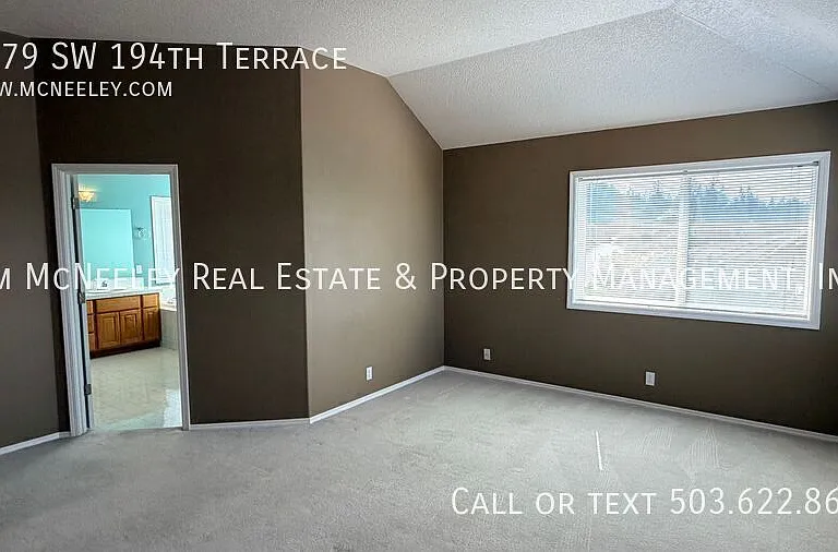 7679 SW 194th Ter — Photo 17