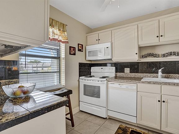 3rd image of 7807 Golf Circle Dr APT 309