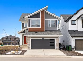 2424 205th St NW, Edmonton, AB T6M1N6