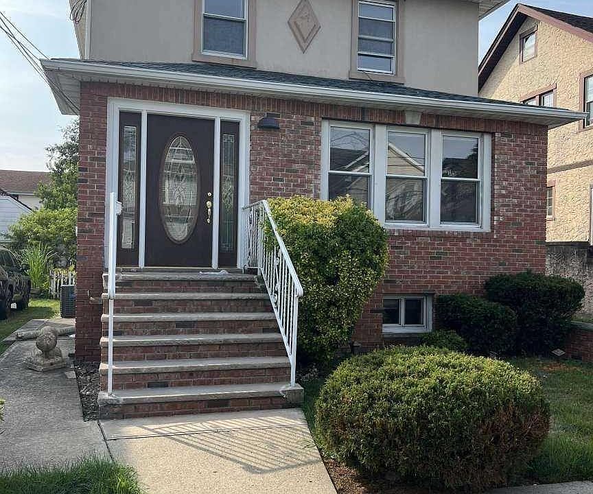 1st image of 522 Olympia Ave