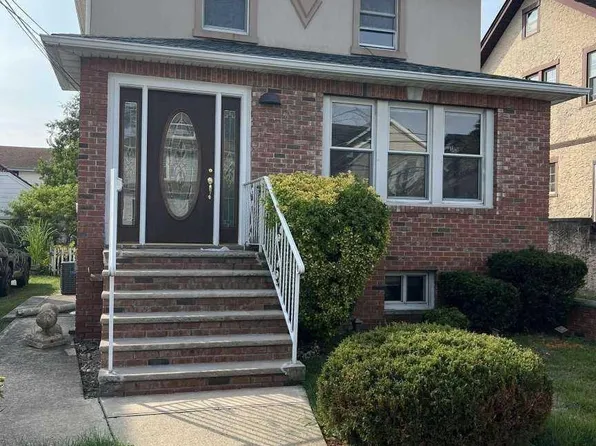 522 Olympia Ave, Cliffside Park, NJ 07010