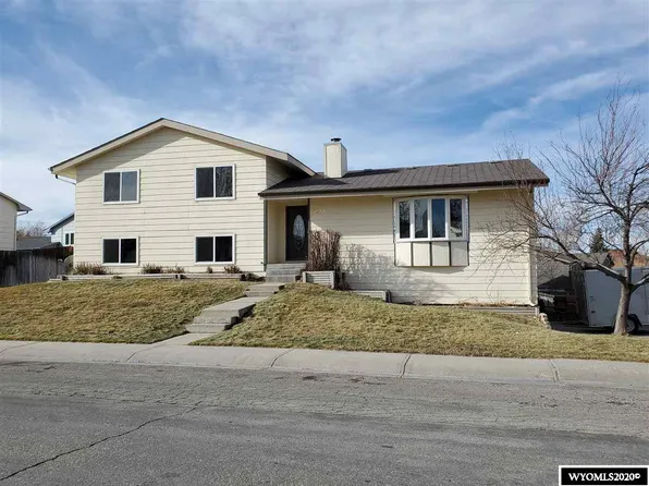 5010 S David St, Casper, WY 82601