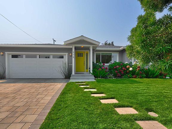 4th image of 978 Heatherstone Ave