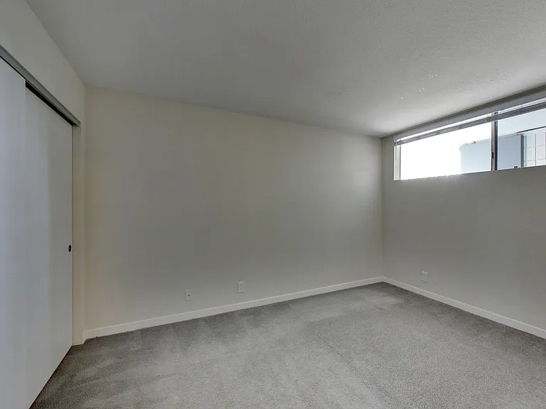 Panomar Luxury Apartments — Photo 26