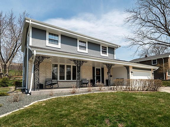 2nd image of 4748 Sumac LANE