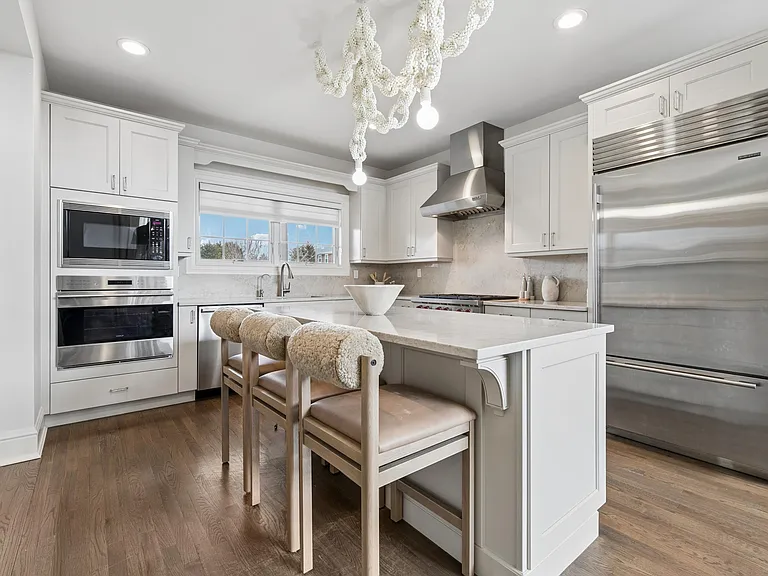 22 Summer Dr — Photo 10
