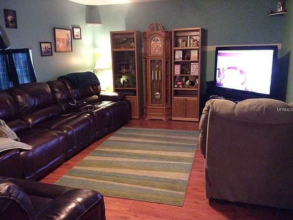 3rd image of 12761 Lake Vista Dr