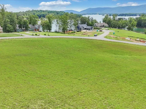 LOT 44 Congressional Way, Union Hall, VA 24176