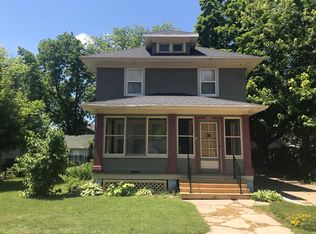407 N Pearl St, Janesville, WI 53548