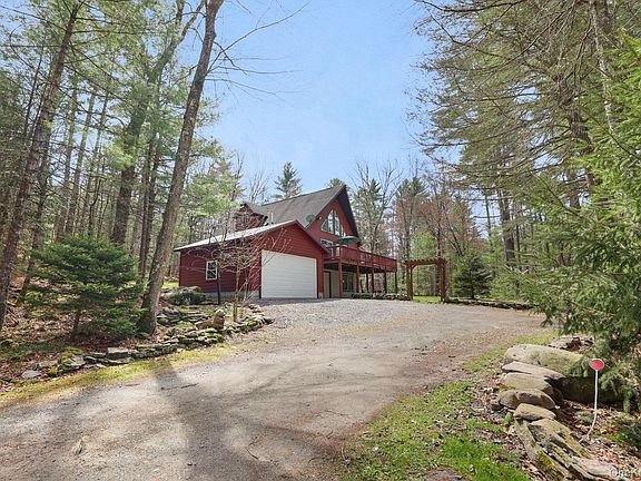 3rd image of 20 Reber Road