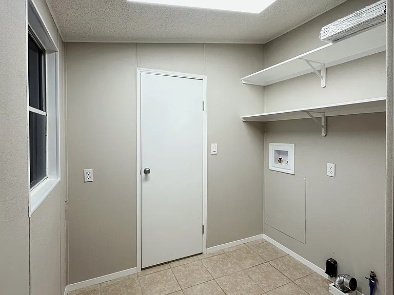 2710 County Road 285 — Photo 13