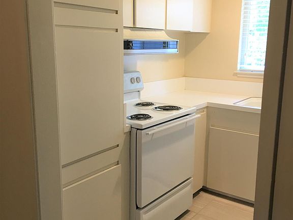 3rd image of 370 W Olive Ave APT 8