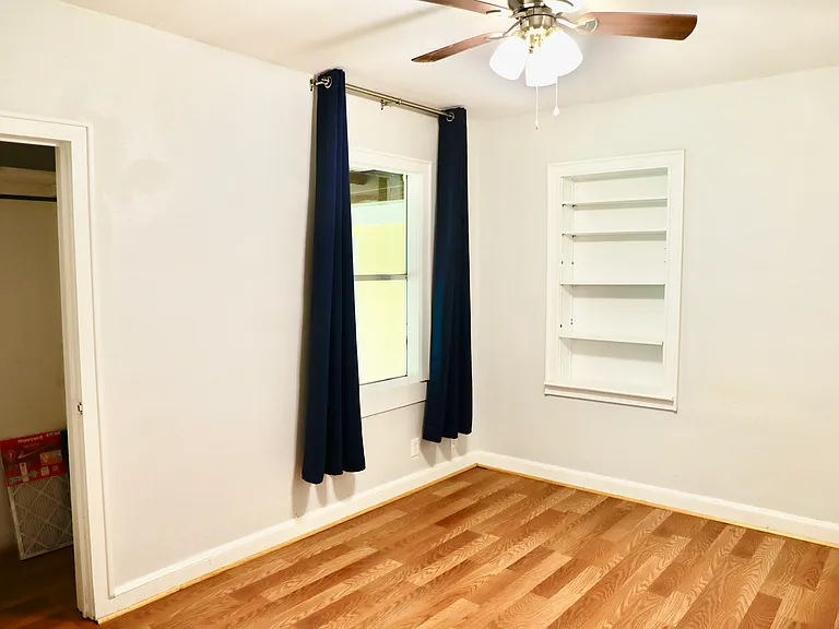 1117 NW 44th Ave — Photo 3
