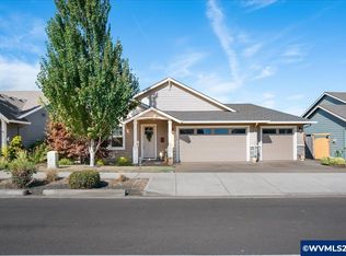 1670 SE Academy St, Dallas, OR 97338