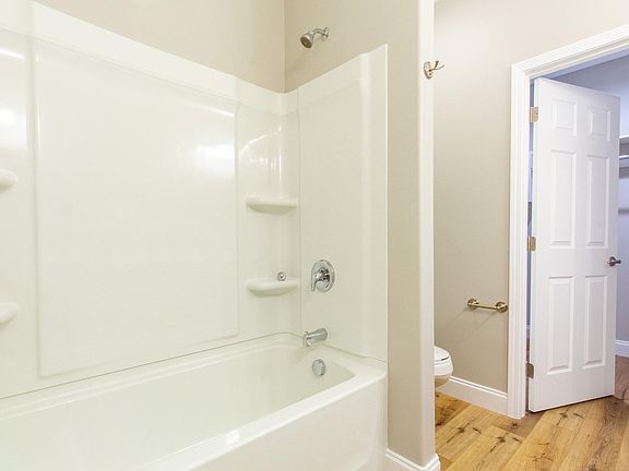 5th image of 3457 Frylee Ct