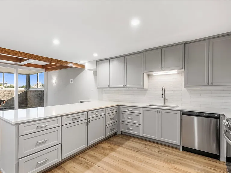 3141 Bissonnet St — Photo 22