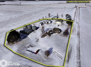 56272 380th St, Hastings, IA 51540