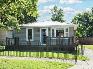 733 Oak St, Adrian, MI 49221