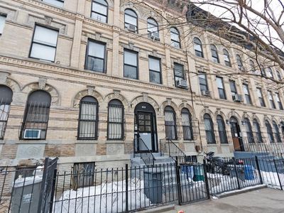 136 Saratoga Ave #1A, Brooklyn, NY, 11233