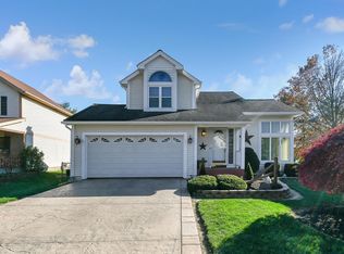 6860 Spruce Pine Dr, Columbus, OH 43235