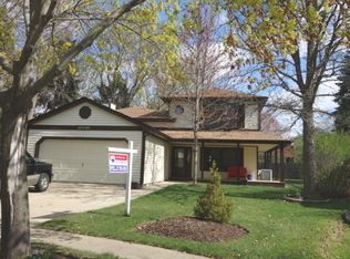 30W110 Greenbrook Ct, Warrenville, IL