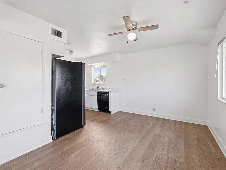 Ocean Villas Apartments — Photo 40