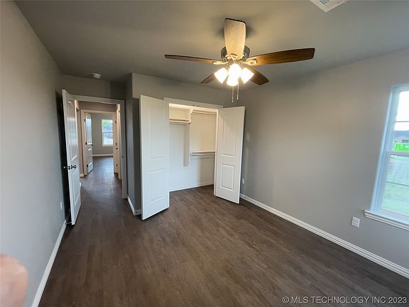 5th image of 15942 Sunflower Ln