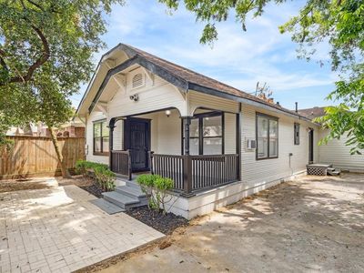 2006 Gentry St, Houston, TX, 77009