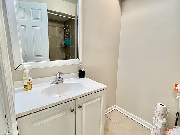 4th image of 3243 S 49th Ave APT 102