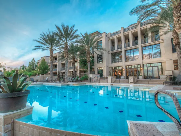 8 Biltmore Ests #117, Phoenix, AZ 85016